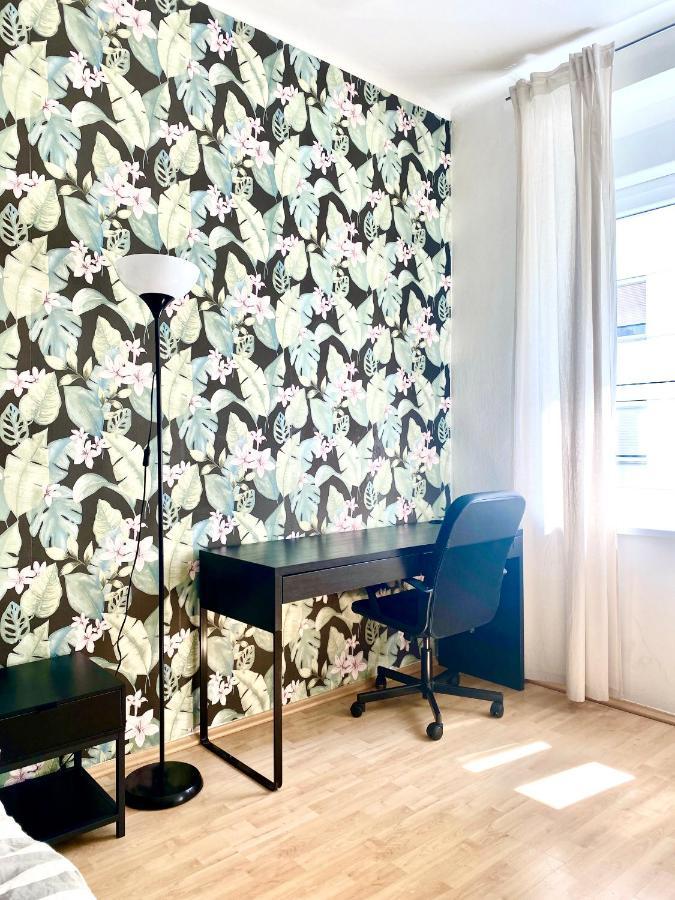 Central Comfy Apartment - Self Check-In Graz Exterior foto